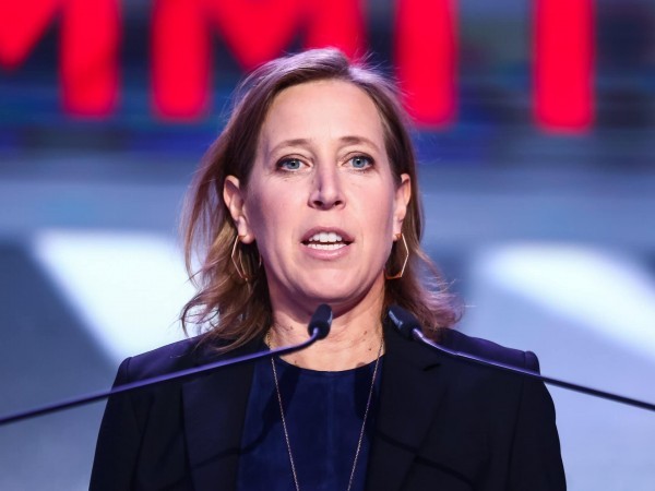 ميزة جديدة من يوتيوب لمكافحة الأخبار المزيفة والمعلومات الخاطئة