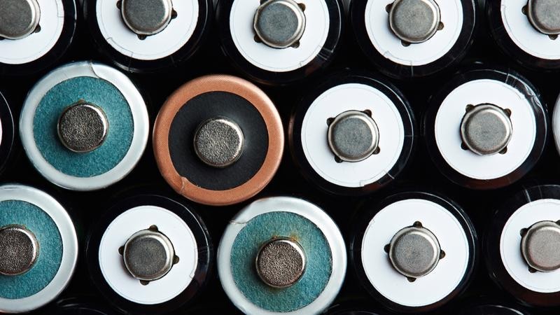 4 أنواع قادمة من البطاريات ستتفوق على بطاريات الليثيوم – آيون Lithium-ion 4 أنواع قادمة من البطاريات ستتفوق على بطاريات الليثيوم – آيون Lithium-ion