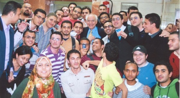 ابن النيل، الباحث فاروق الباز ابن النيل، الباحث فاروق الباز