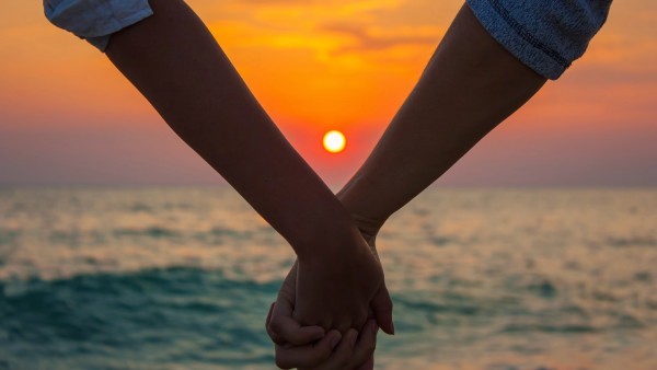 ما الذي يجعل الحياة رائعة؟ الجواب من دراسة استمرت لـ 75 عامًا! ما الذي يجعل الحياة رائعة؟ الجواب من دراسة استمرت لـ 75 عامًا!