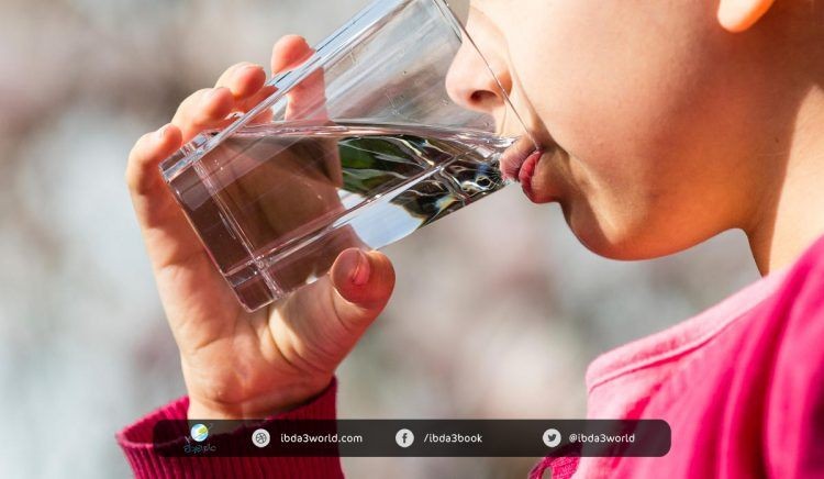 أسئلة سخيفة بإجابات علمية: لماذا لا يروي عطشنا إلا الماء؟ أسئلة سخيفة بإجابات علمية: لماذا لا يروي عطشنا إلا الماء؟