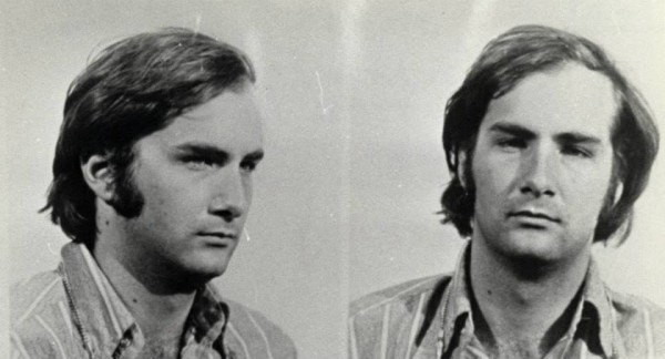 أشهر حالة انفصام شخصية: بيلي ميليغان الرجل الذي تشارك جسده مع ثلاثة وعشرين شخصاً! أشهر حالة انفصام شخصية: بيلي ميليغان الرجل الذي تشارك جسده مع ثلاثة وعشرين شخصاً!