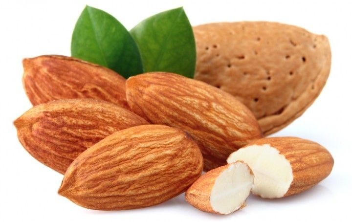 10 فوائد قد لاتعرفها عن اللوز 10 فوائد قد لاتعرفها عن اللوز