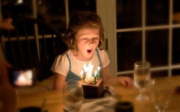 لماذا لا يمكنك تذكر طفولتك المبكرة؟! لماذا لا يمكنك تذكر طفولتك المبكرة؟!