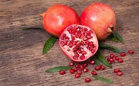 فواكه غنية بالحديد فواكه غنية بالحديد