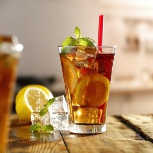 طريقة عمل الشاي المثلج بالخوخ طريقة عمل الشاي المثلج بالخوخ
