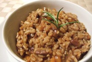 طريقة عمل لسان العصفور من غير شوربة طريقة عمل لسان العصفور من غير شوربة
