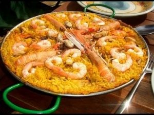 طريقة عمل فواكه البحر مع الارز طريقة عمل فواكه البحر مع الارز
