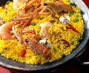 طريقة عمل فواكه البحر مع الارز طريقة عمل فواكه البحر مع الارز