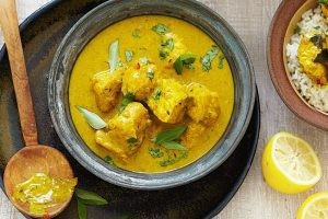 طريقة عمل صوص الكارى الهندى طريقة عمل صوص الكارى الهندى