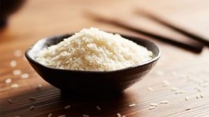 طريقة عمل الارز بالشعريه فاطمه ابو حاتي طريقة عمل الارز بالشعريه فاطمه ابو حاتي