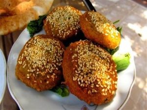 طريقة قلي الطعمية طريقة قلي الطعمية