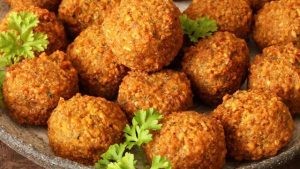 طريقة قلي الطعمية طريقة قلي الطعمية