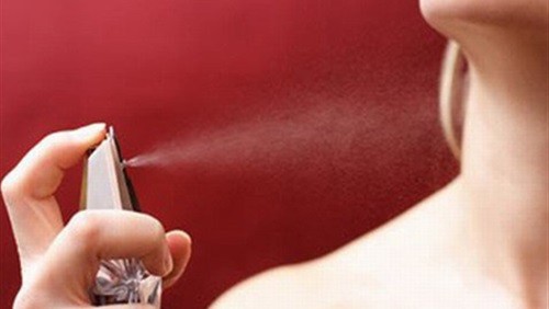 اضرار استنشاق العطور اضرار استنشاق العطور