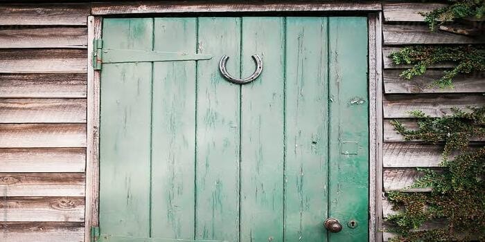 ما سر استخدام حدوة الحصان لمنع الحسد