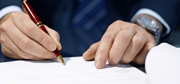 الفرق بين القواعد والسياسات والمعايير