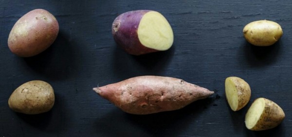 الفرق بين البطاطا الحلوة والبطاطا العادية