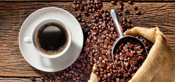 ١٠٠ عبارة عن القهوة