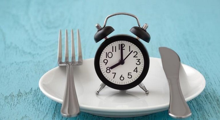 هل يمكن الاستغناء عن وجبة العشاء