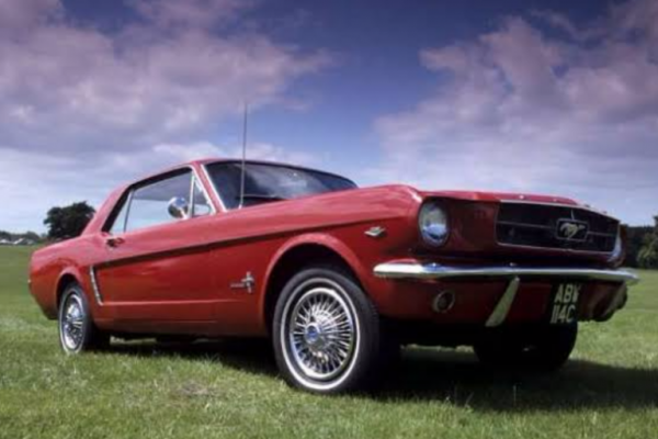 استيراد السيارات التراثية