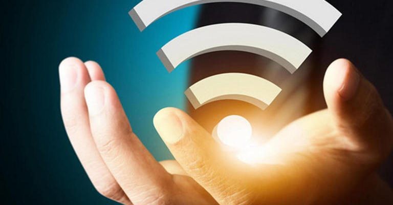 كيفية معرفة SSID للشبكات ” المخفية والظاهرة “