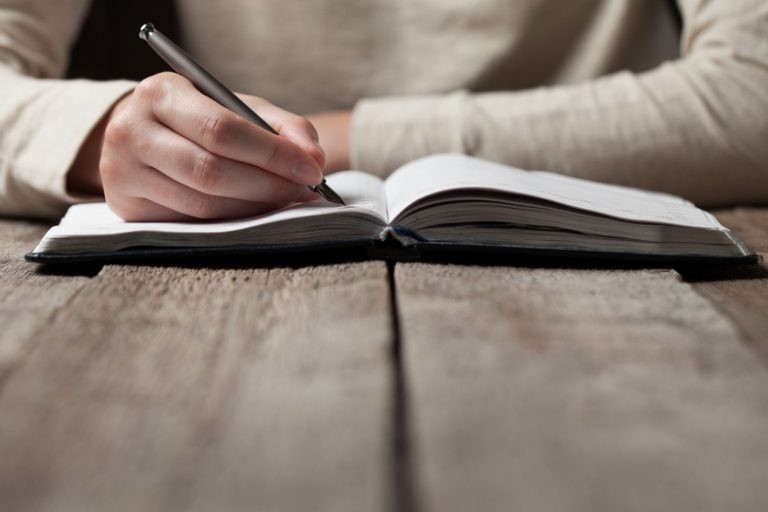 أمثلة على إن وأخواتها