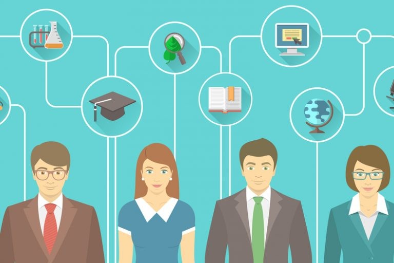 صناعة المناهج وتطويرها في ضوء النماذج