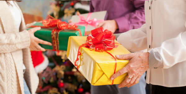 اثر تبادل الهدايا بين الاقارب