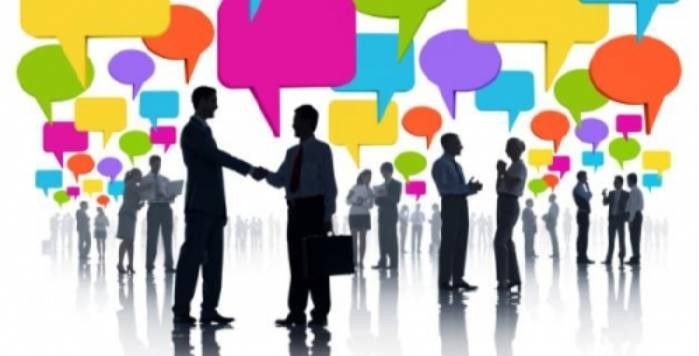 طرق التواصل مع الآخرين