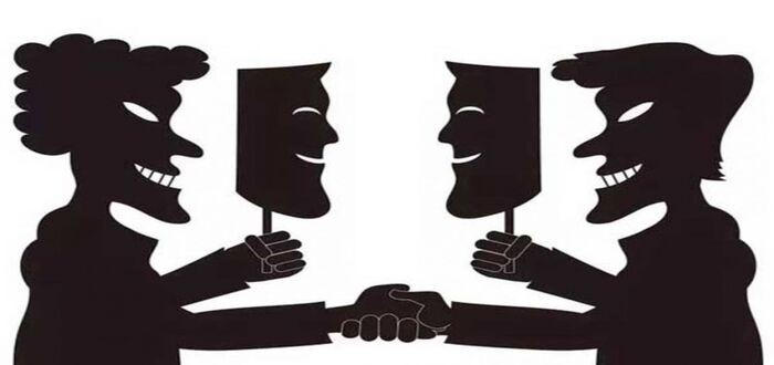 انواع النفاق بالامثلة 