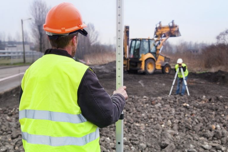 اقسام العمل المساحي