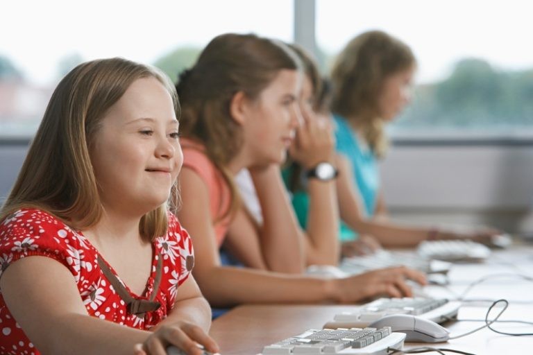 المهارات الحياتية لذوي الاحتياجات الخاصة