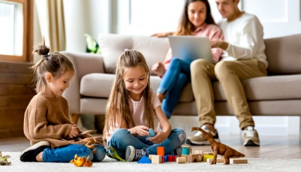 كيف اشغل وقت اطفالي بشي مفيد