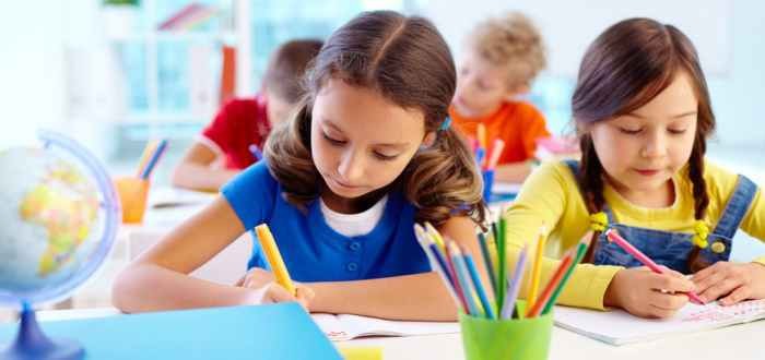 موضوع تعبير عن المدرسة