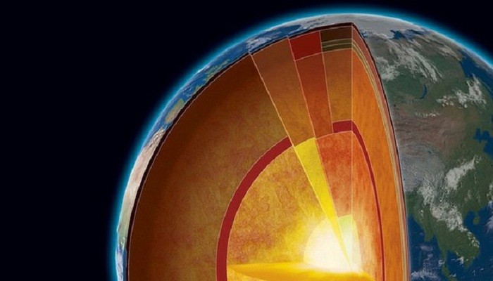 الفرق بين القشرة القارية والمحيطية