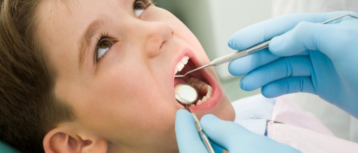 طرق تنظيف اللثة