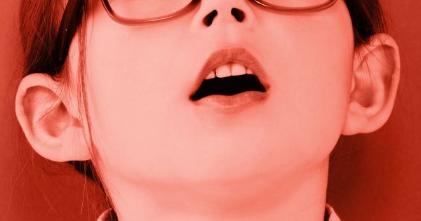 أضرار التنفس من الفم