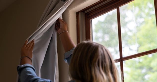 كيفية غسل الستائر