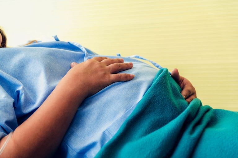 اعراض مؤكدة لبداية المخاض