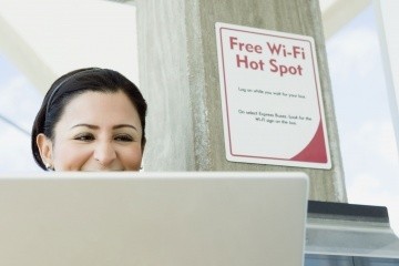 كيف تعمل تقنية الواي فاي WiFi كيف تعمل تقنية الواي فاي WiFi