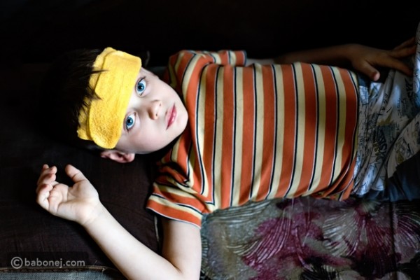 علاج ضربة الشمس للأطفال والتعامل مع أعراضها