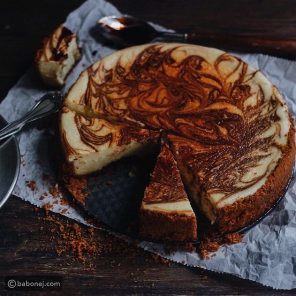 تشيز كيك صحي بالشوفان والتمر