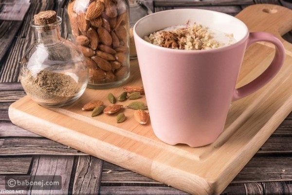 طرق تحضير قهوة اللوز وما أصلها