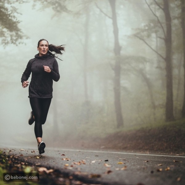 رياضة وقت الدورة فوائدها ومخاطرها ونصائح ممارستها بشكل آمن