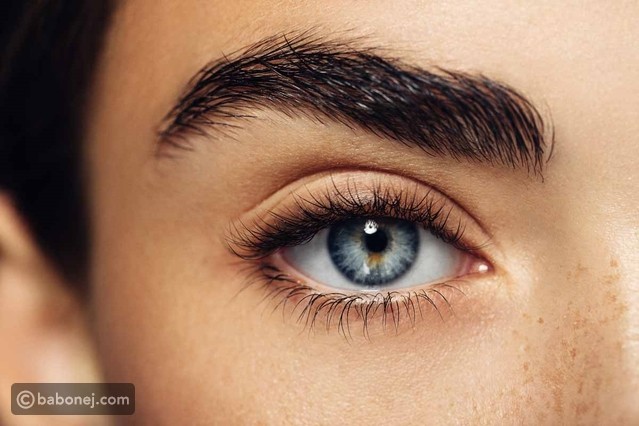 تاريخ يوم العيون الملونة المختلفة