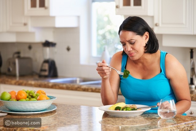 أنواع اضطراب الأكل أسبابه والعلاج