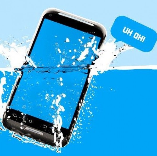 كيفيّة تجفيف الهاتف المحمول من الماء