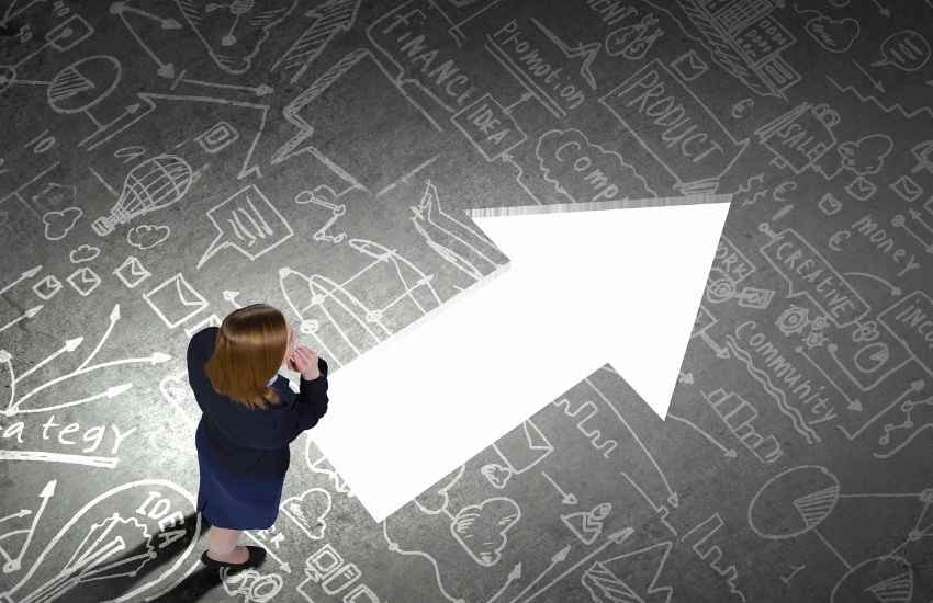 “مطبات” خفية في عملية صنع القرار: احذرها قدر المستطاع!