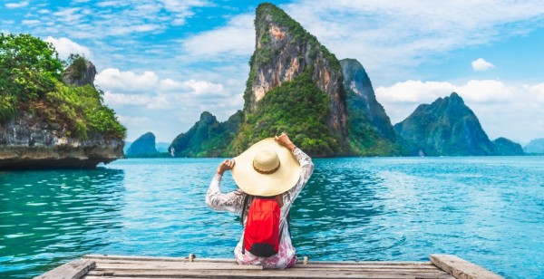 لا تكن عبدًا للأوراق النقدية بل استَعْبِدها أنت: كيف تظفر بالحرية المالية؟