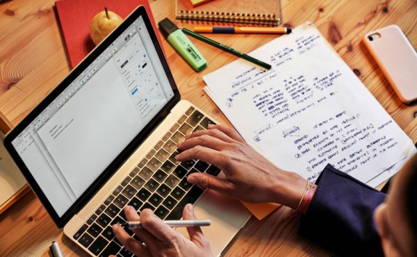 طرق بسيطة تجعل فكرتك مقبولة في الكتابة وأفكار تساعدك على إيجادها